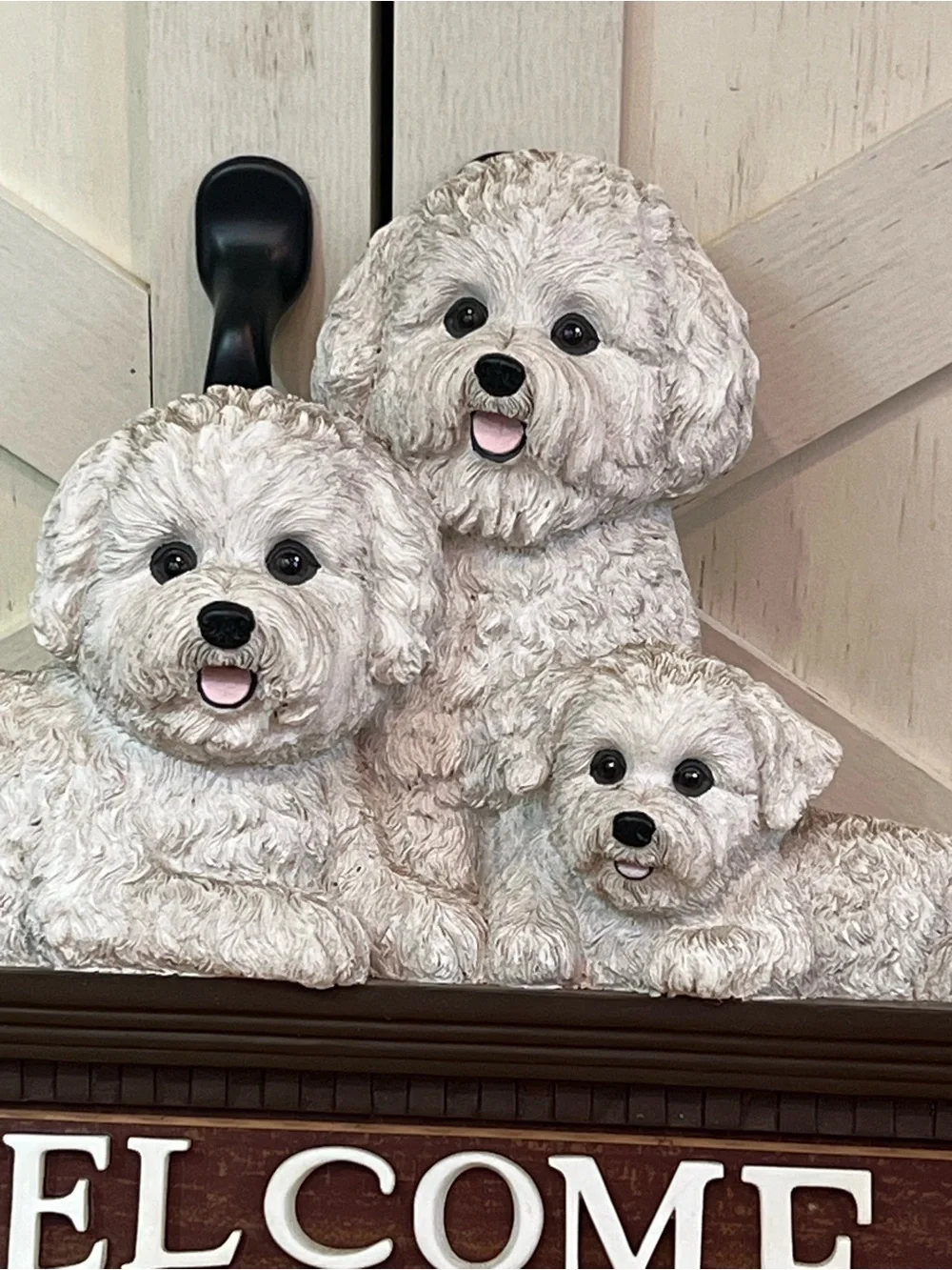 Danbury Mint Bichon Frise Welcome Sign Vintage Resin Dog Statue Hanging Decor
